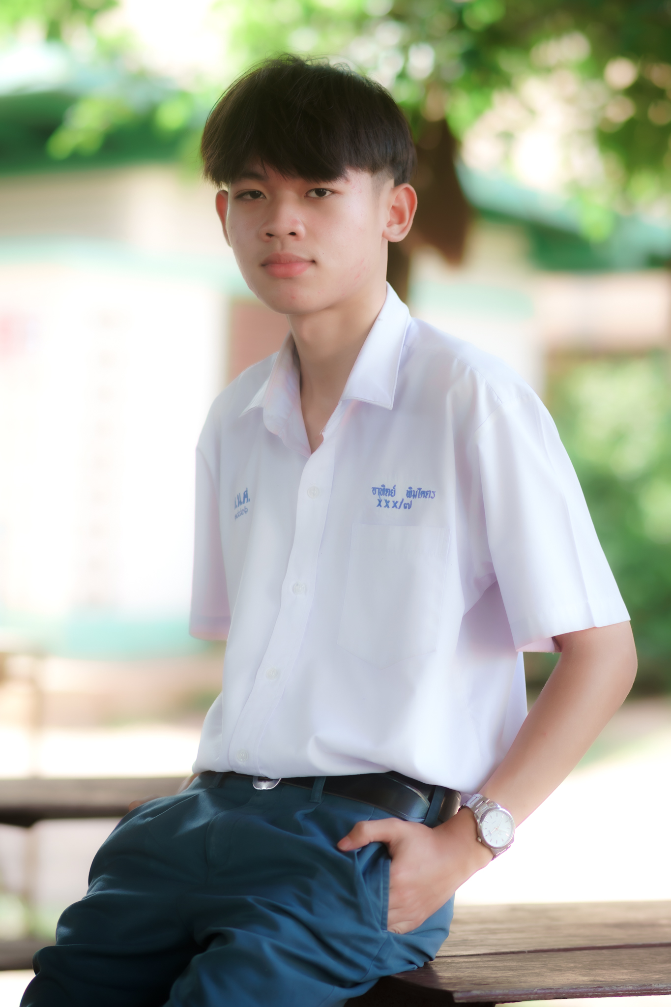 ภาพโปรไฟล์ของอาทิตย์